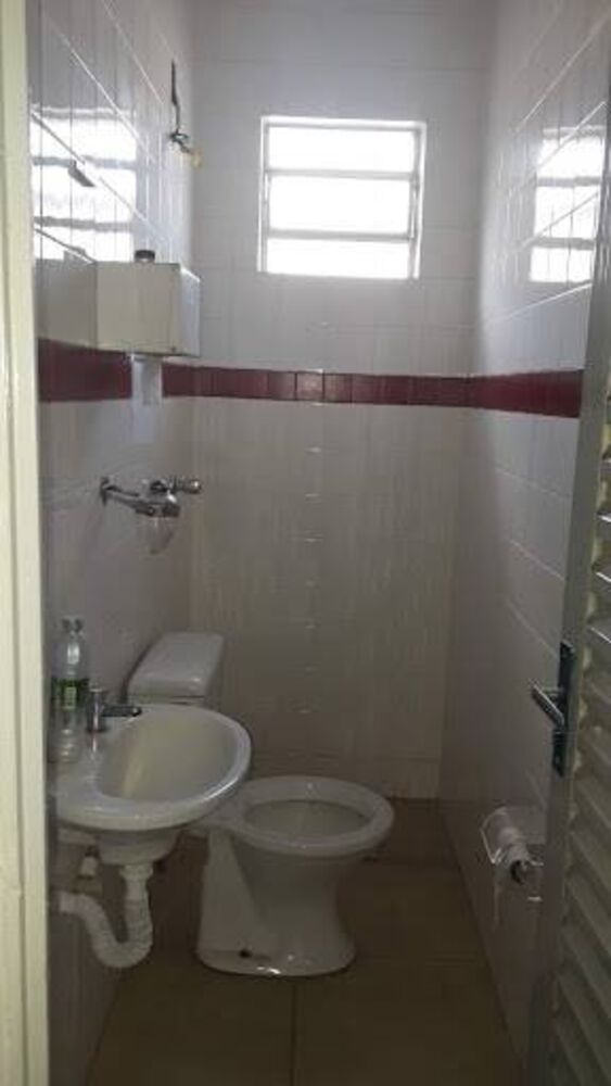 Casa à venda e aluguel com 3 quartos, 700m² - Foto 14