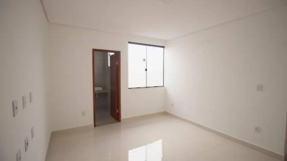 Casa, 3 quartos, 137 m² - Foto 1