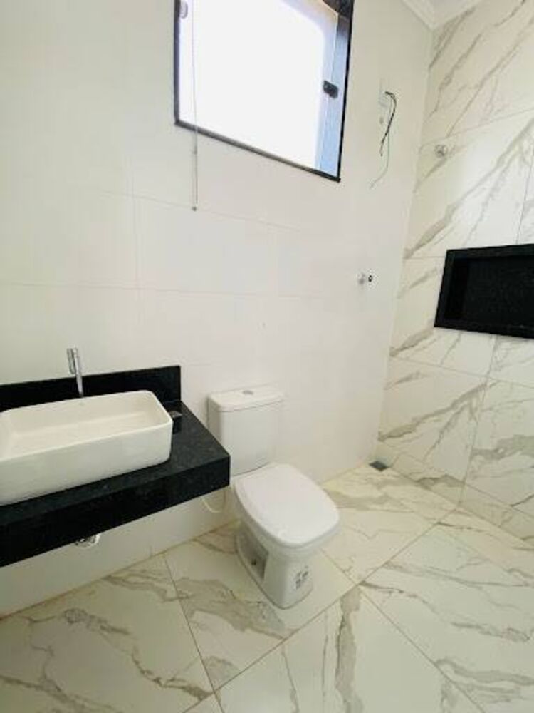 Casa à venda com 3 quartos, 250m² - Foto 5