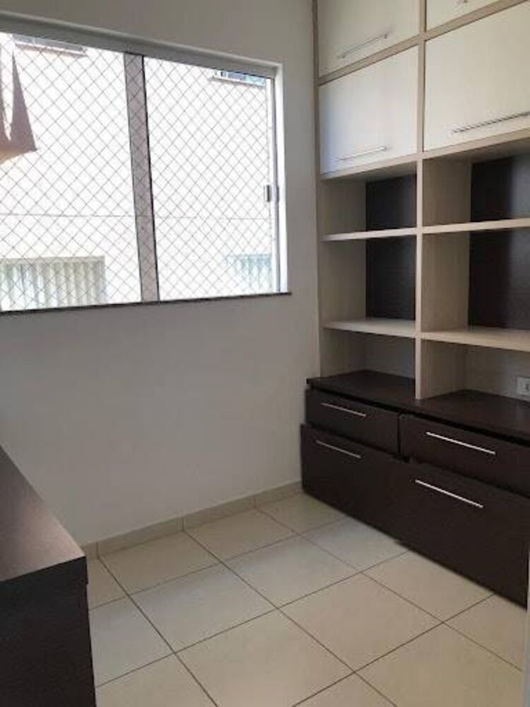 Apartamento à venda com 2 quartos, 68m² - Foto 7