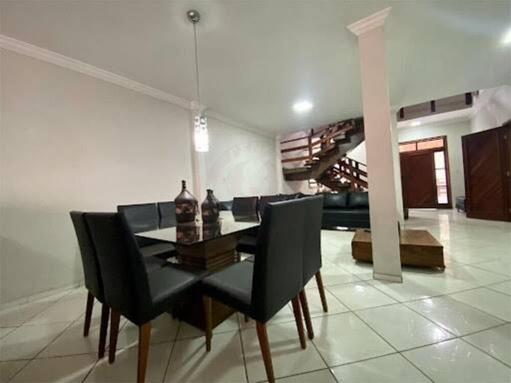 Casa, 3 quartos, 246 m² - Foto 4