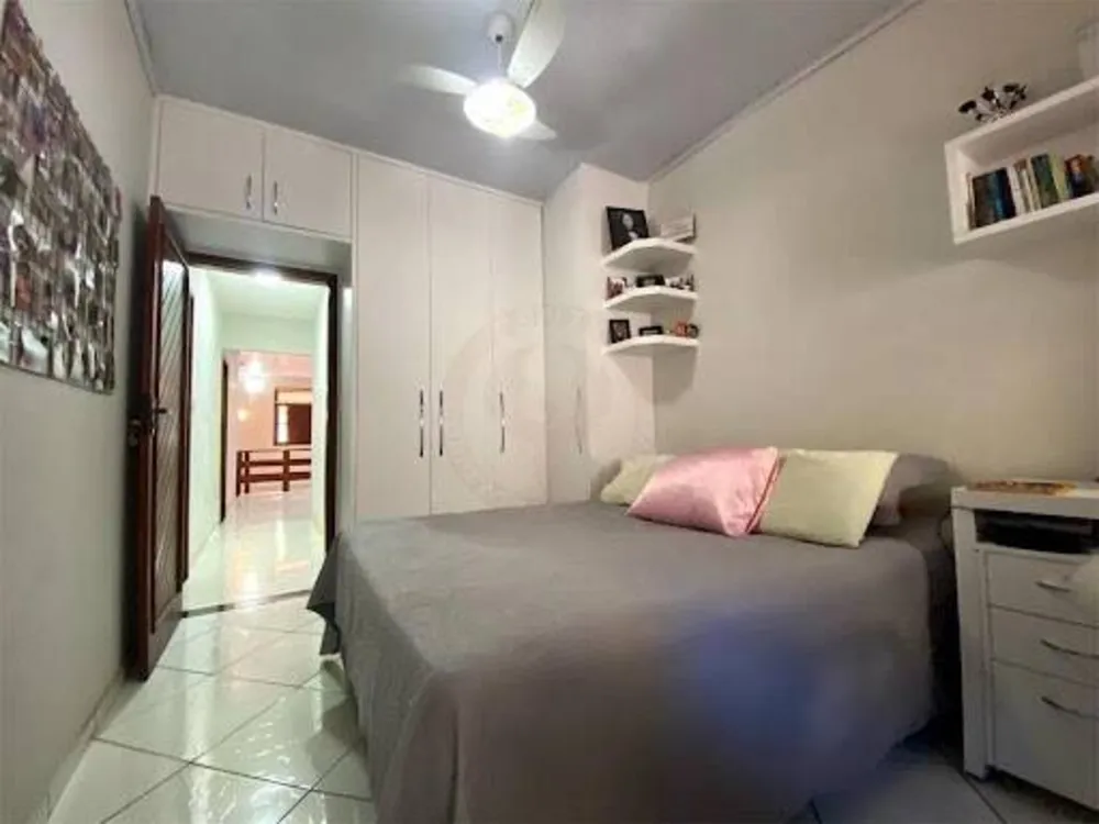 Casa, 3 quartos, 246 m² - Foto 2