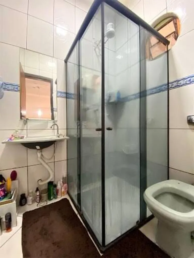 Casa, 3 quartos, 246 m² - Foto 8