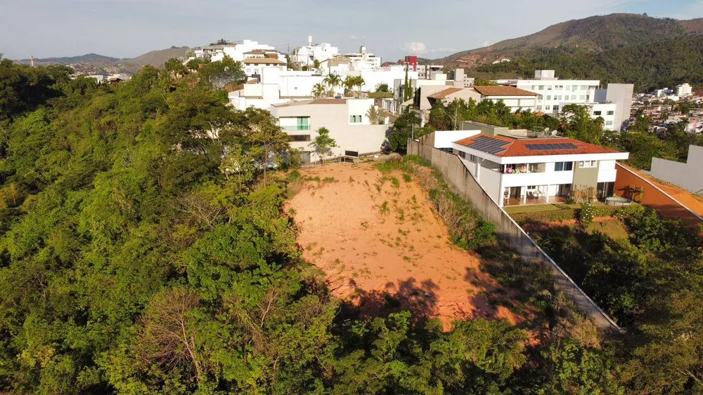 Terreno, 1361 m² - Foto 1