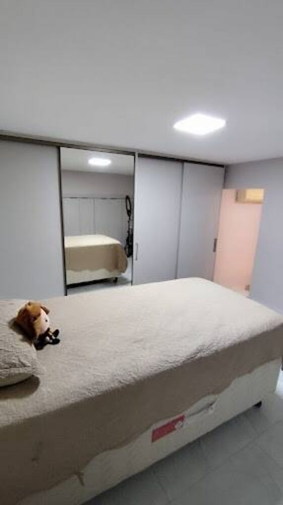 Casa à venda com 3 quartos - Foto 1