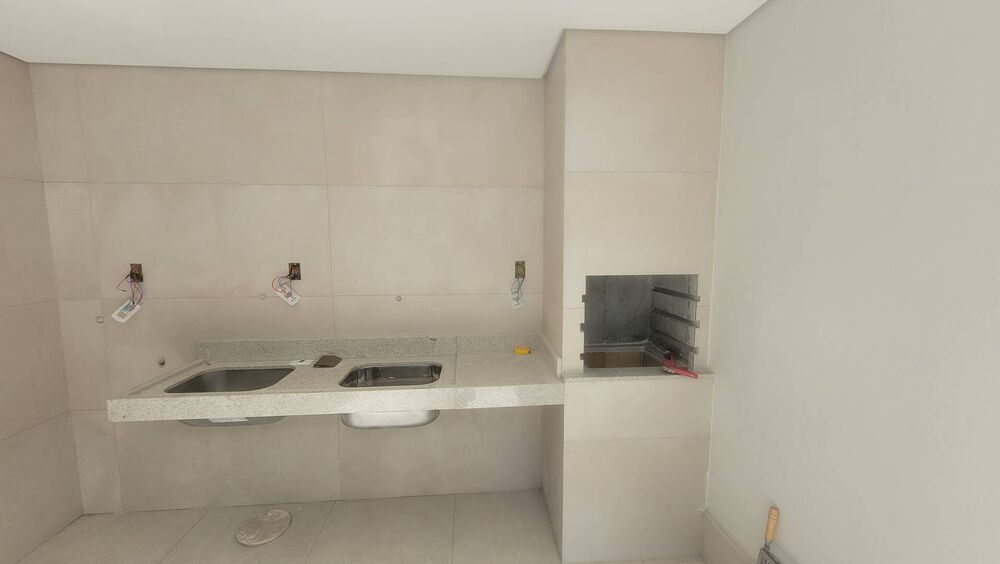 Casa à venda com 3 quartos, 152m² - Foto 4