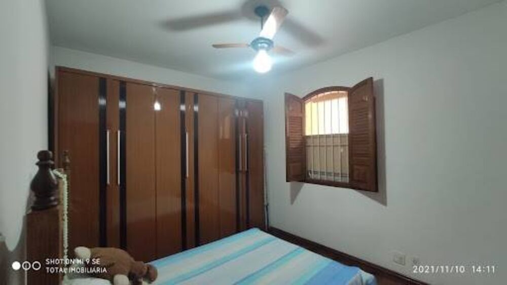 Casa à venda com 3 quartos - Foto 13