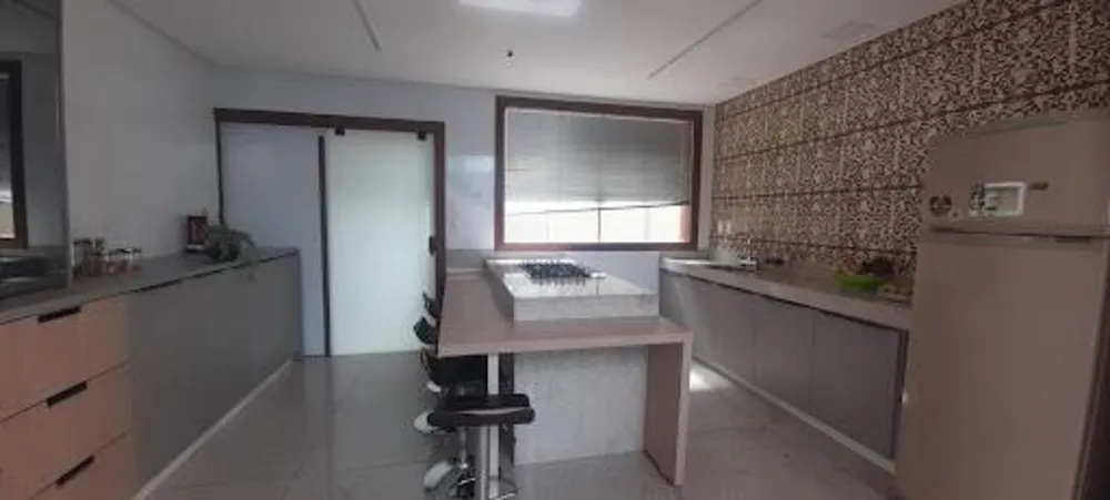 Casa, 3 quartos, 370 m² - Foto 1