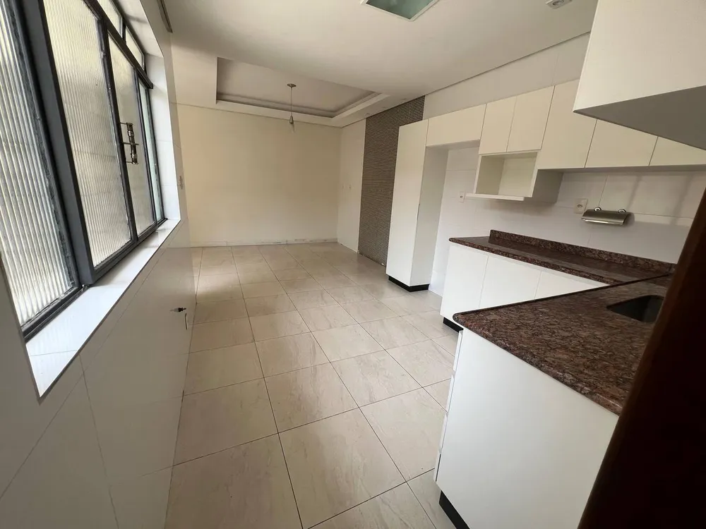Casa, 4 quartos - Foto 2