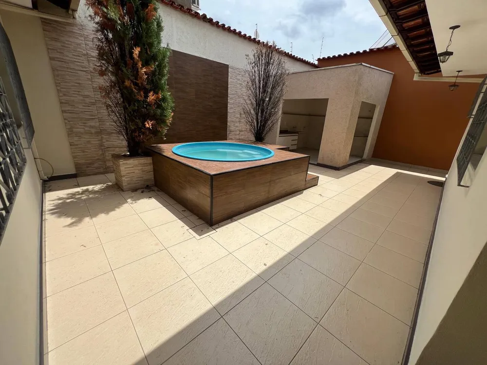 Casa, 4 quartos - Foto 1