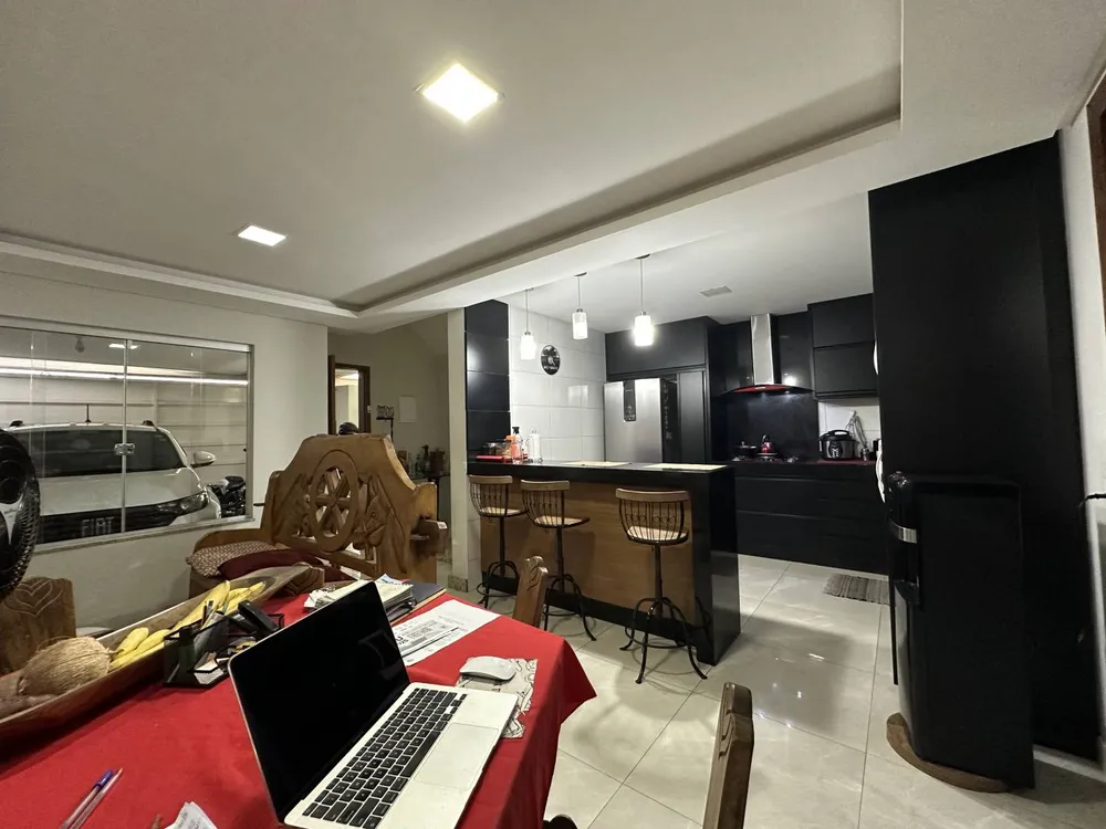 Casa, 3 quartos, 170 m² - Foto 4
