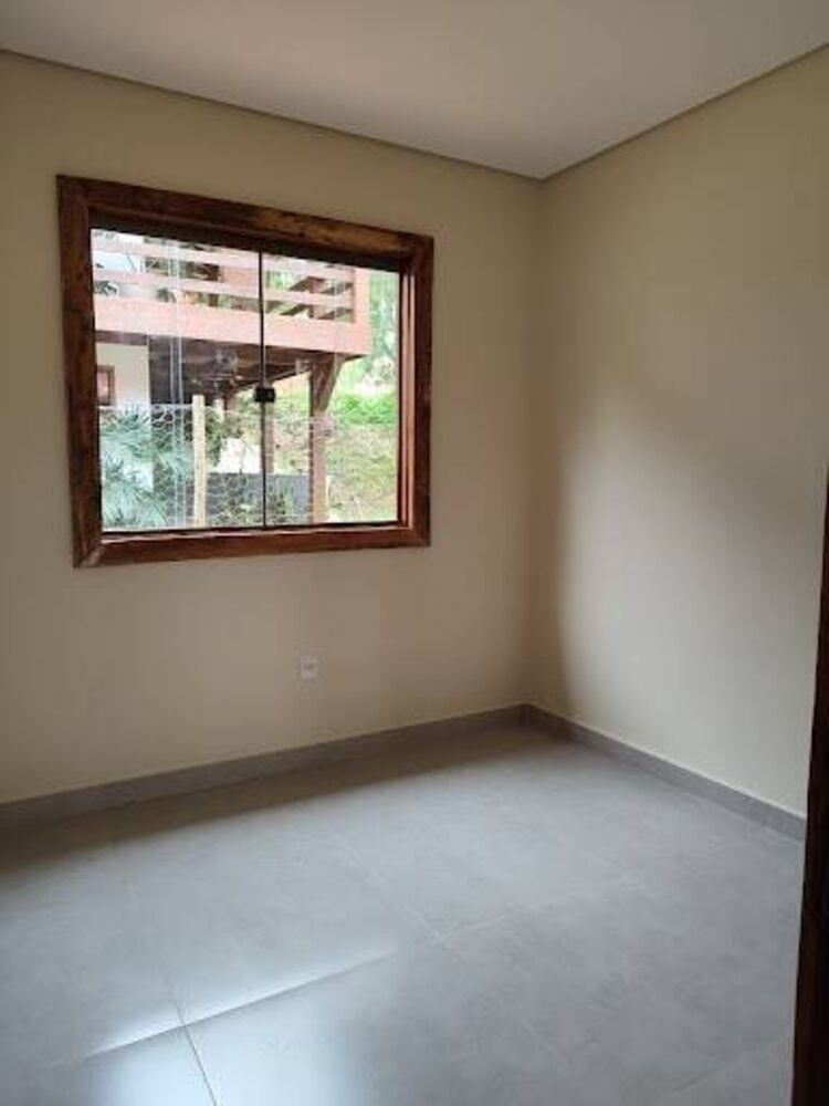Chácara, 3 quartos, 1000 m² - Foto 1