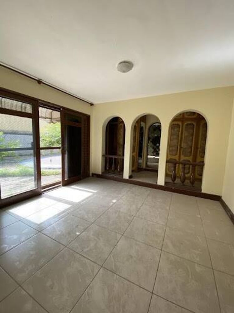 Casa, 4 quartos, 350 m² - Foto 3