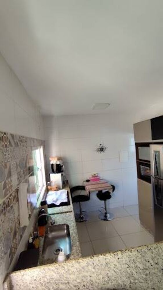 Apartamento à venda com 3 quartos, 85m² - Foto 1