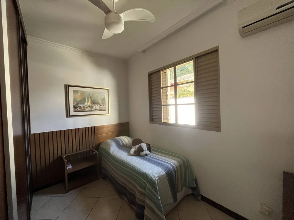 Casa, 3 quartos, 289 m² - Foto 2
