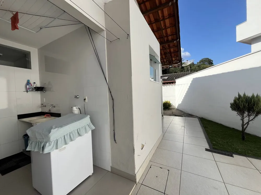 Casa, 3 quartos, 289 m² - Foto 11