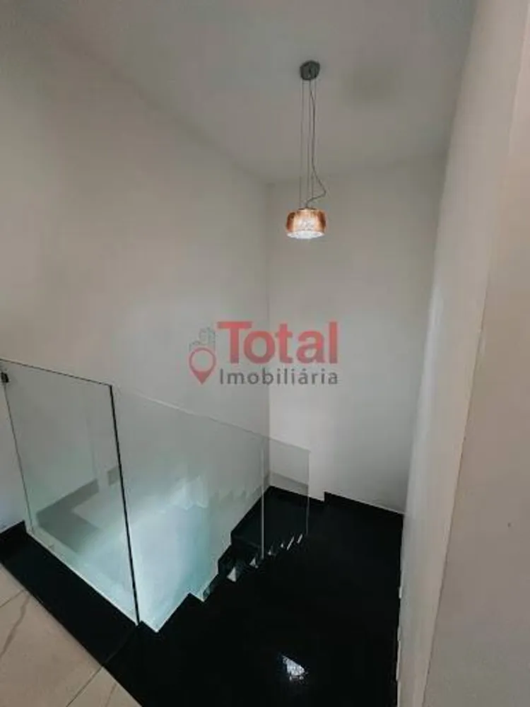 Casa, 3 quartos, 212 m² - Foto 13