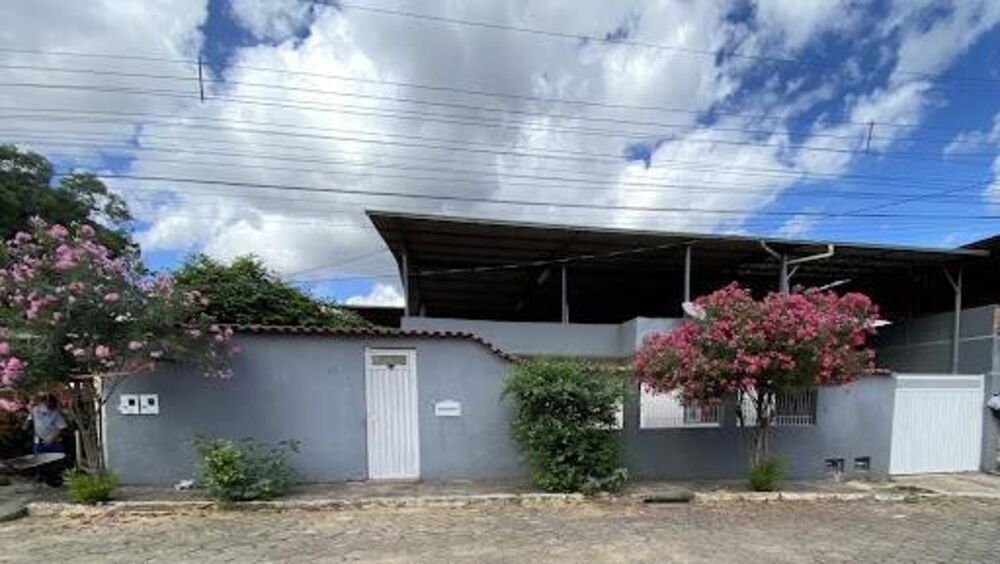 Casa, 4 quartos, 280 m² - Foto 1