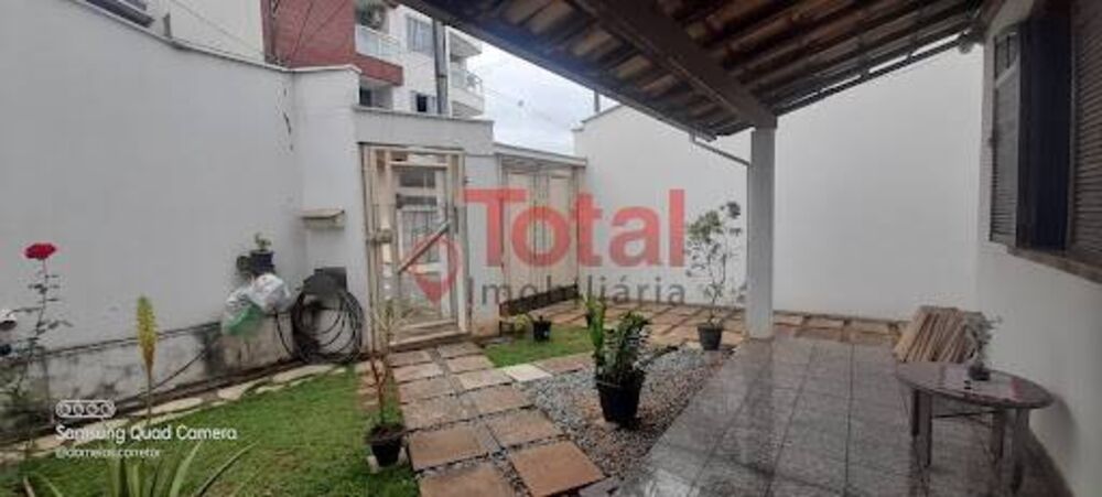 Casa, 2 quartos, 150 m² - Foto 1