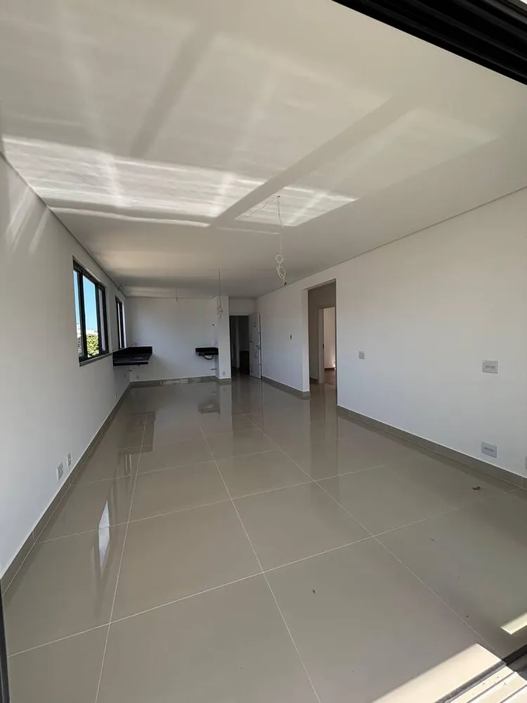 Apartamento, 3 quartos, 100 m² - Foto 2
