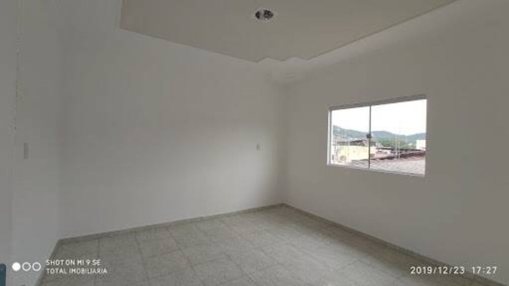 Apartamento à venda com 2 quartos - Foto 1