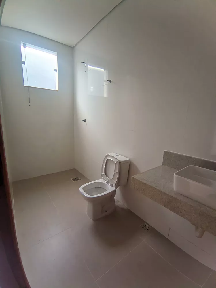 Casa à venda com 3 quartos, 200m² - Foto 12