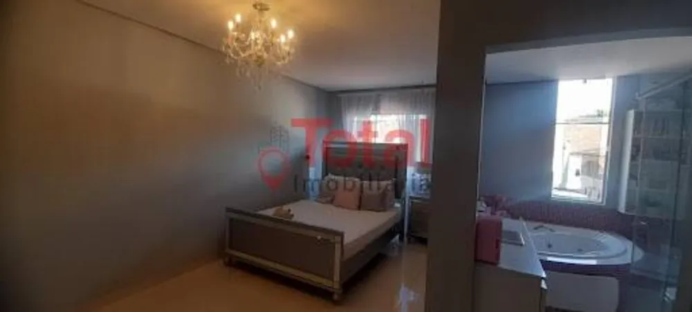 Casa, 5 quartos, 220 m² - Foto 3