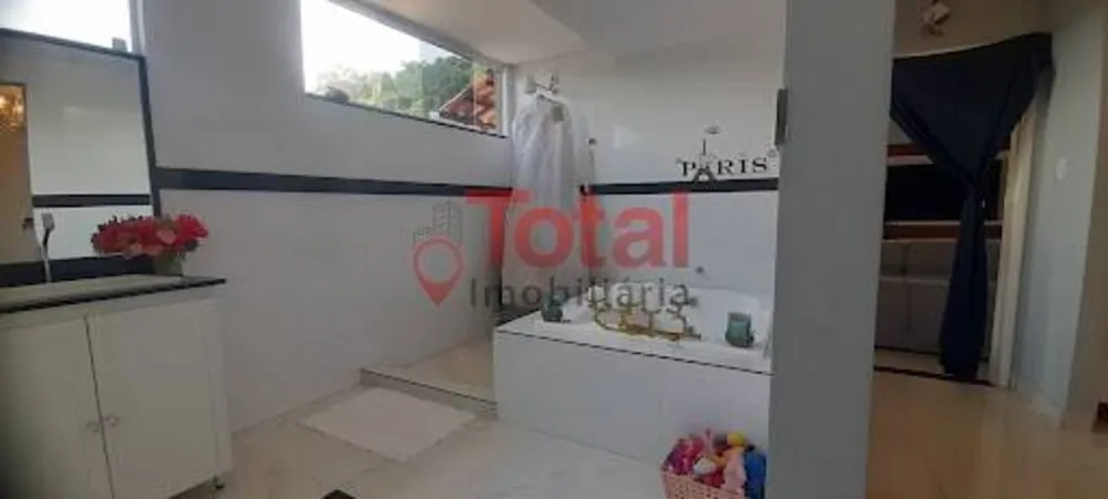 Casa, 5 quartos, 220 m² - Foto 7