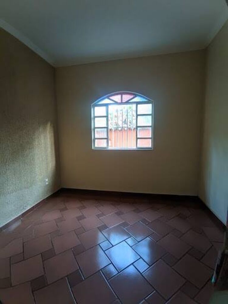 Casa, 4 quartos, 158 m² - Foto 2