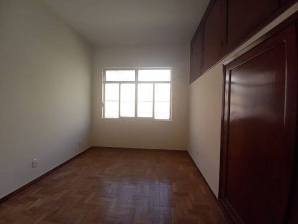 Prédio Inteiro - Foto 1