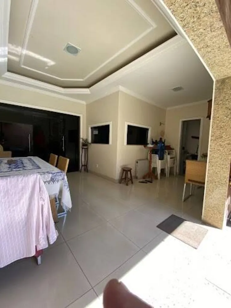 Casa, 6 quartos, 230 m² - Foto 8