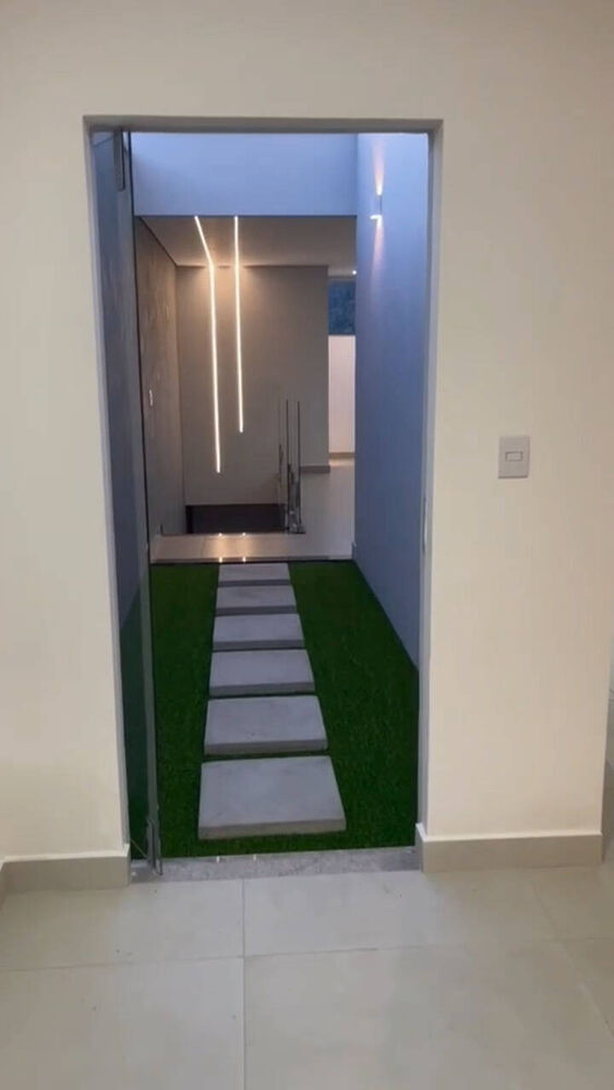 Casa à venda com 3 quartos, 267m² - Foto 4