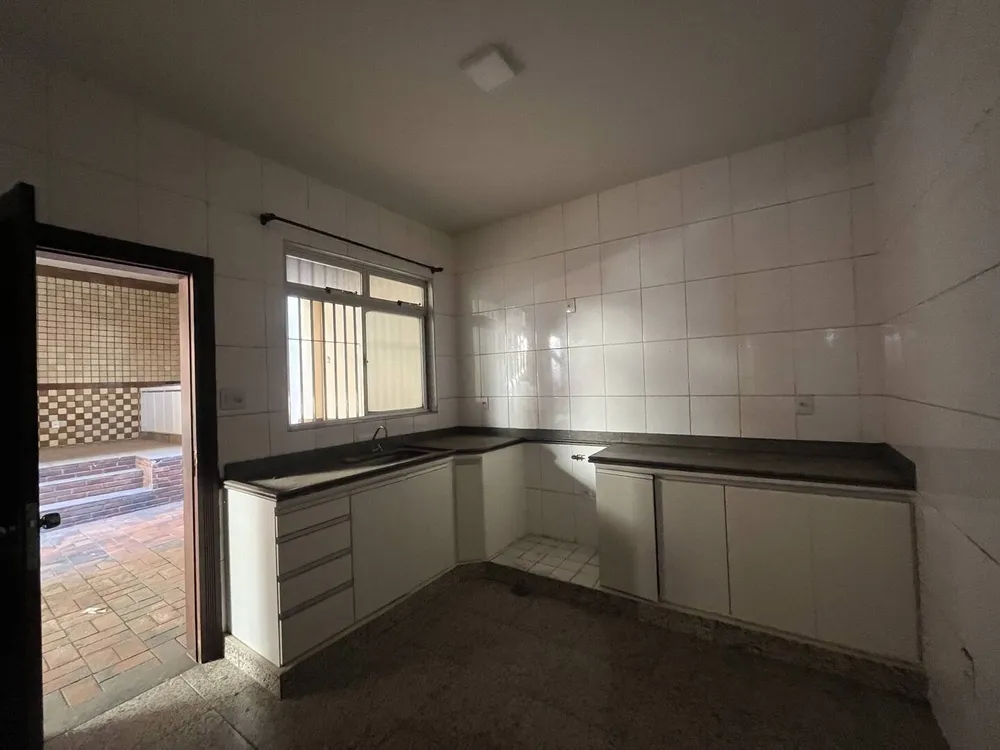 Casa, 5 quartos - Foto 3