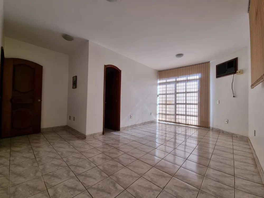 Sobrado, 4 quartos, 358 m² - Foto 4