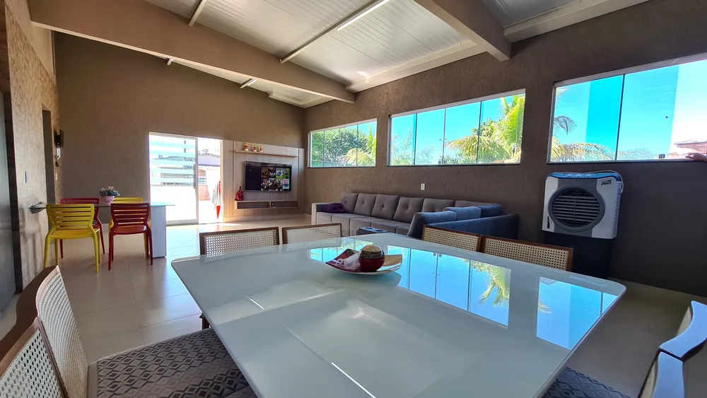 Sobrado, 4 quartos, 325 m² - Foto 1