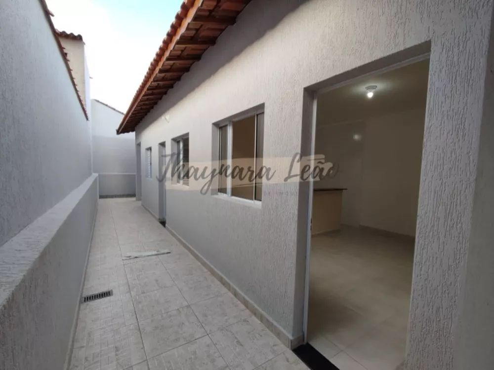 Casa à venda com 2 quartos, 74m² - Foto 5