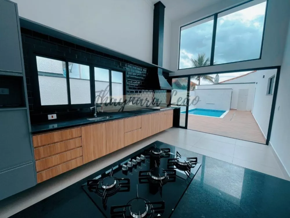 Casa, 3 quartos, 127 m² - Foto 1