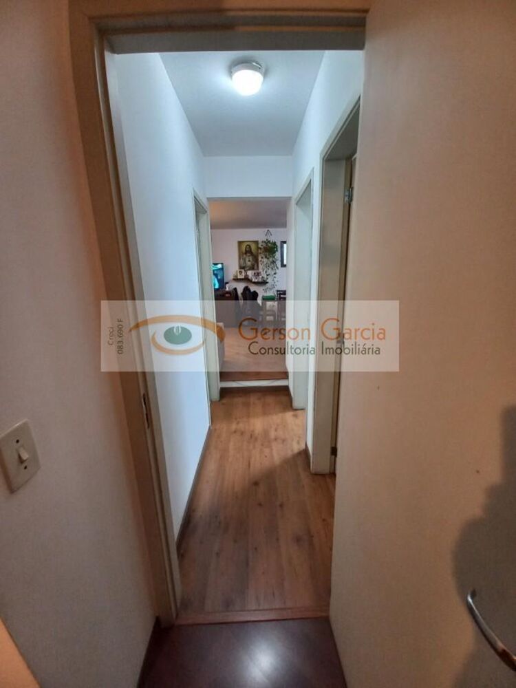 Apartamento à venda com 3 quartos, 75m² - Foto 7