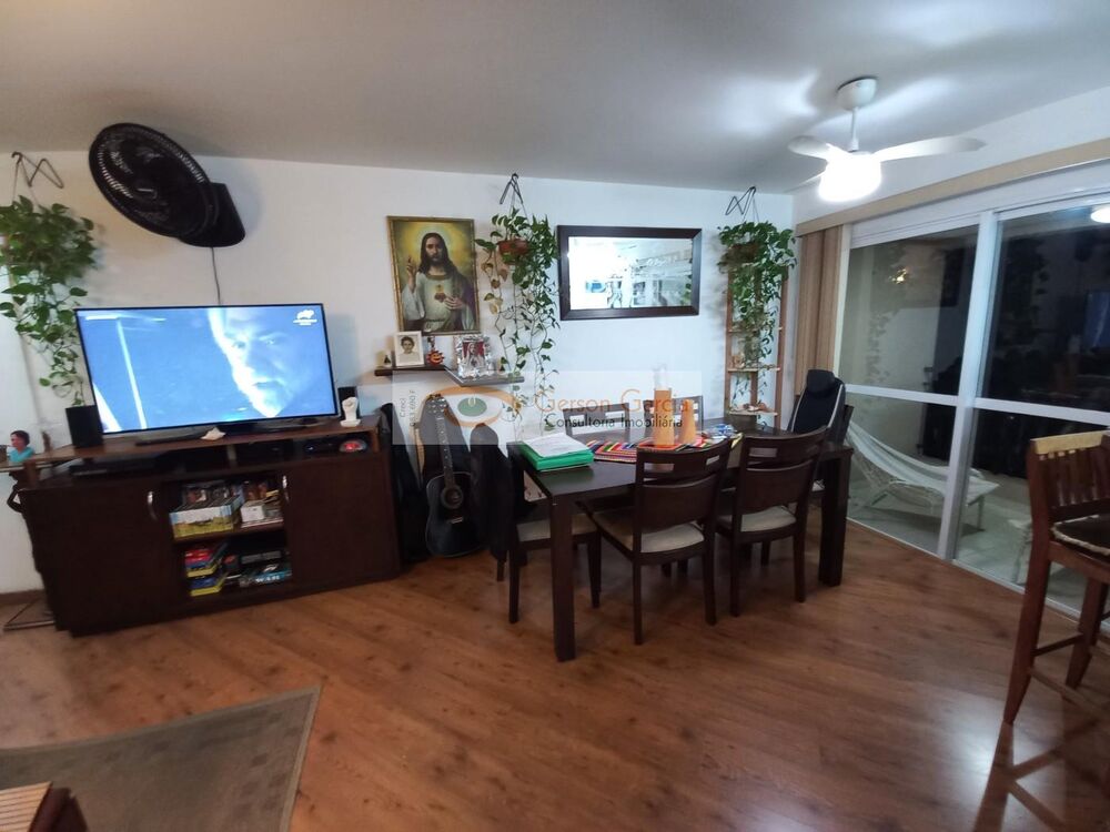 Apartamento à venda com 3 quartos, 75m² - Foto 1