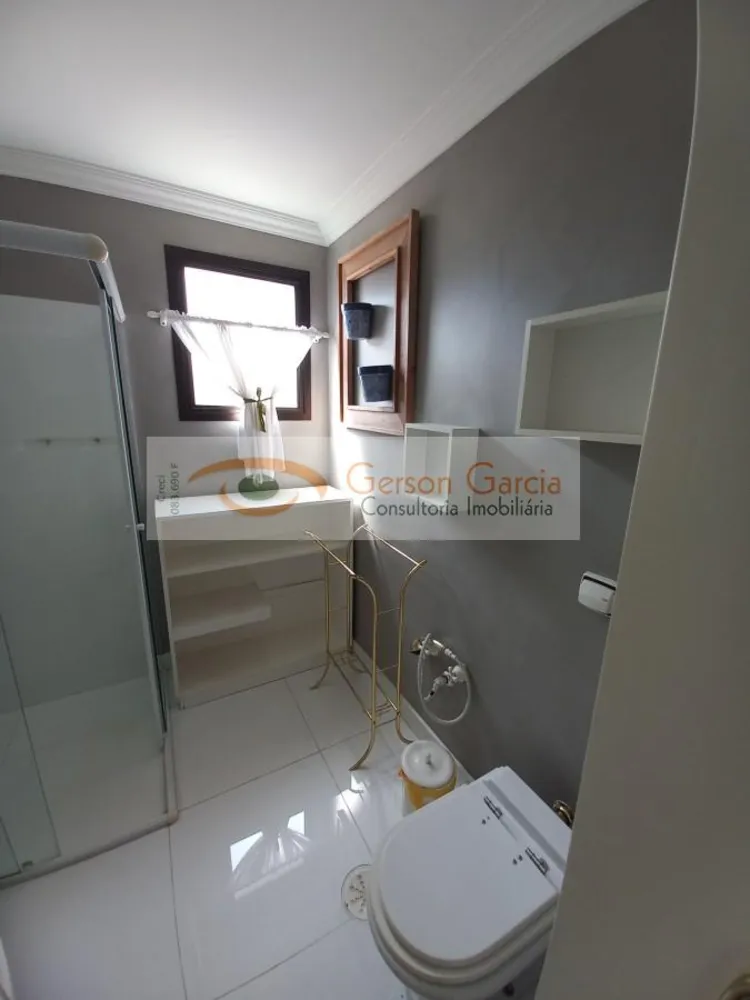 Apartamento, 3 quartos, 206 m² - Foto 13