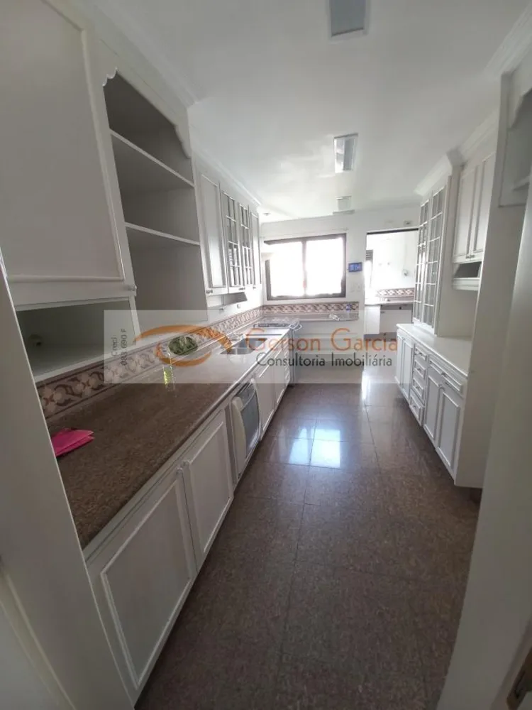 Apartamento, 3 quartos, 206 m² - Foto 8
