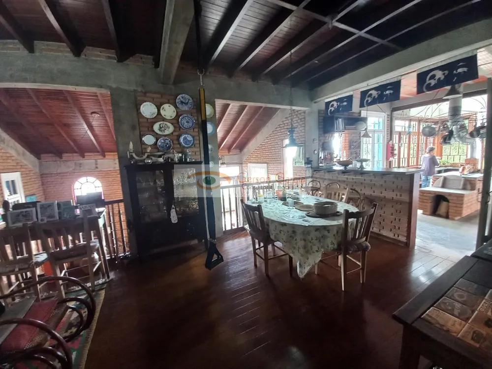 Casa, 3 quartos, 250 m² - Foto 1
