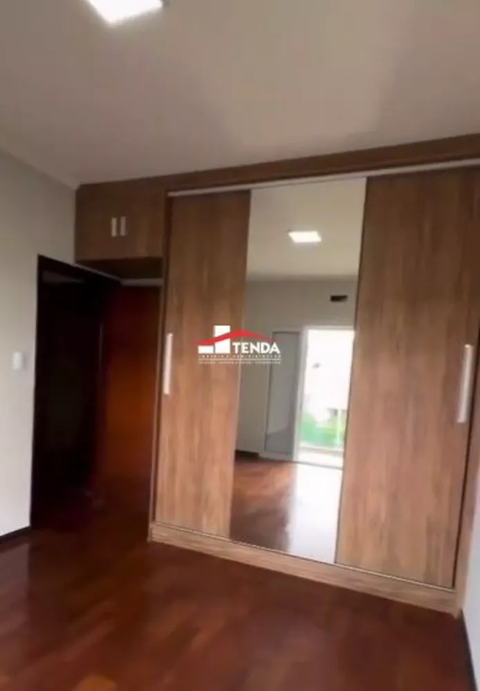 Casa, 3 quartos, 250 m² - Foto 7