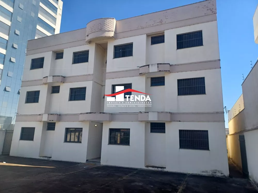 Apartamento à venda com 2 quartos, 70m² - Foto 1