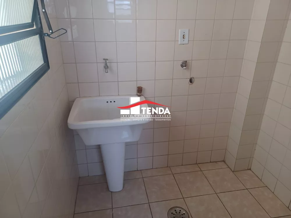 Apartamento à venda com 2 quartos, 70m² - Foto 12