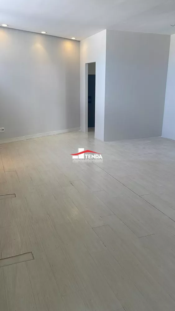 Conjunto Comercial-Sala para alugar com 1 quarto, 1m² - Foto 2