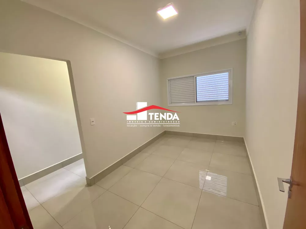 Casa à venda com 2 quartos, 120m² - Foto 3