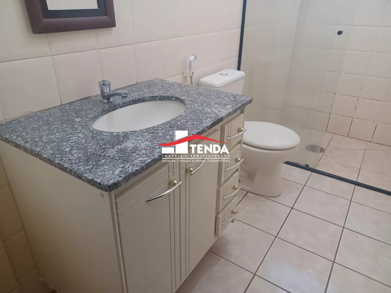 Casa à venda com 3 quartos, 170m² - Foto 1