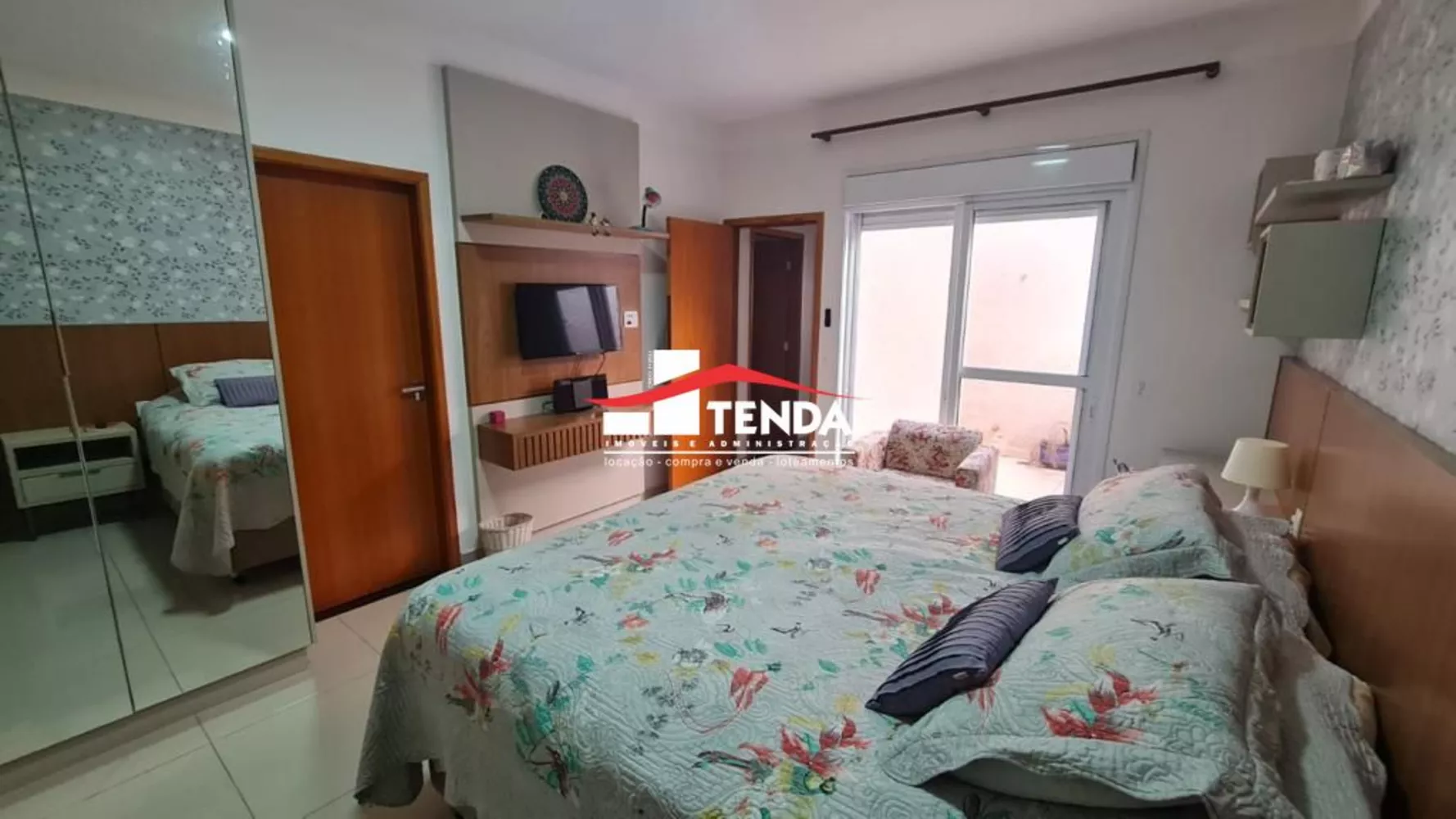 Apartamento à venda com 3 quartos, 190m² - Foto 7