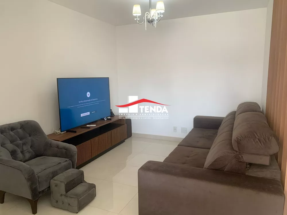 Apartamento à venda com 3 quartos, 190m² - Foto 2